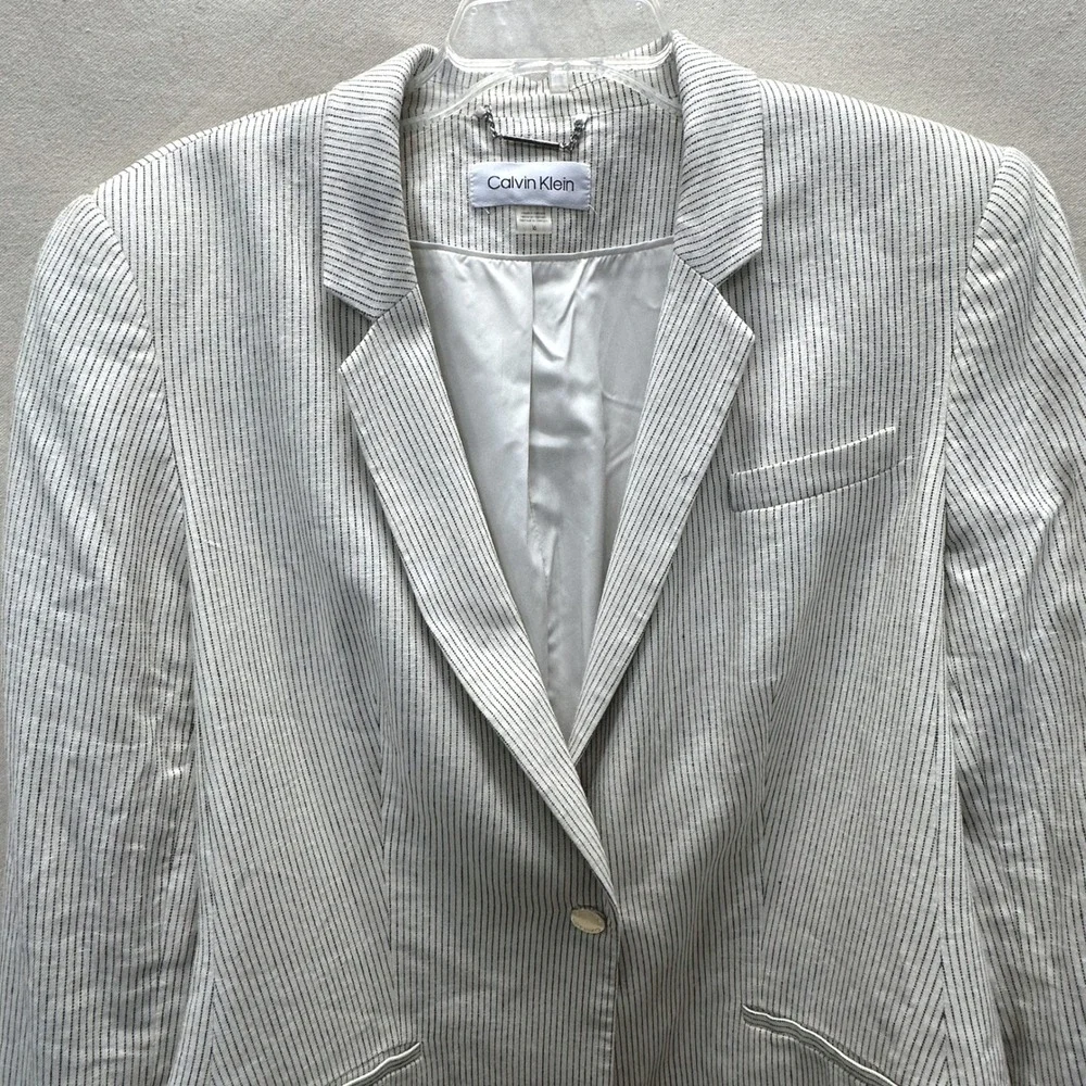 Calvin Klein Minimalist Clean Girl Pinstripe Linen Blend Blazer Cream Womens 16